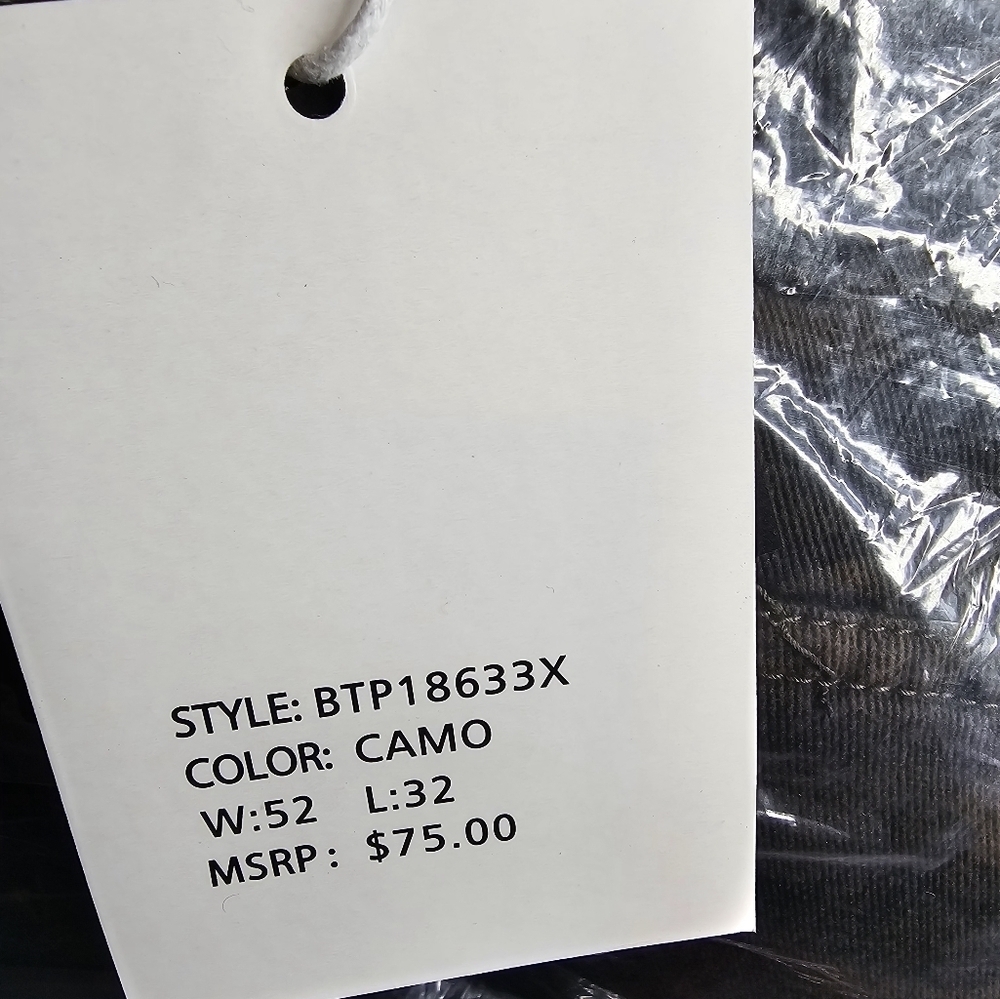 Blind Trust Men's Big & Tall, Distressed Camo Jeans,Size 54X32 ✨️NWT✨️ - Picture 8 of 12